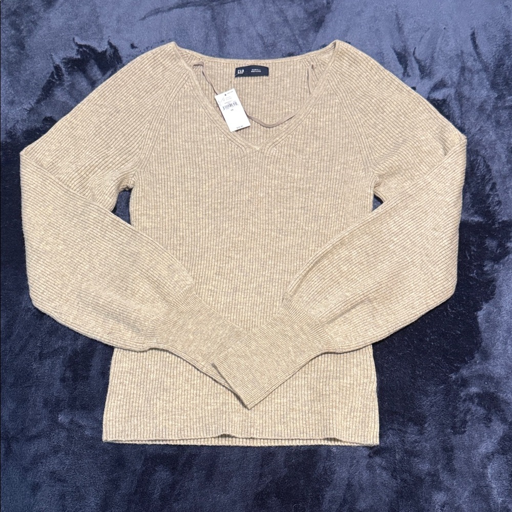 GAP Women's Ribbed Scoop Neck Sweater in Light Tan